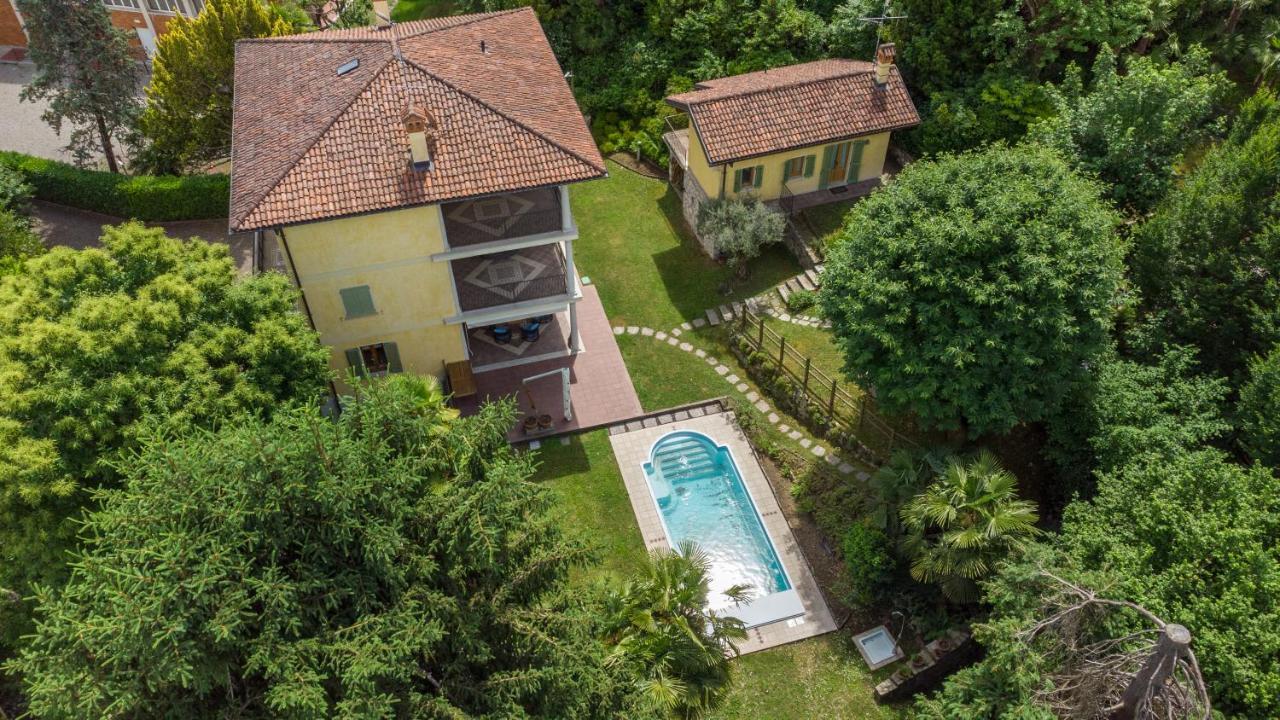 La Dependance Immersa Nel Parco Della Villa Isabella Στρέσα Εξωτερικό φωτογραφία