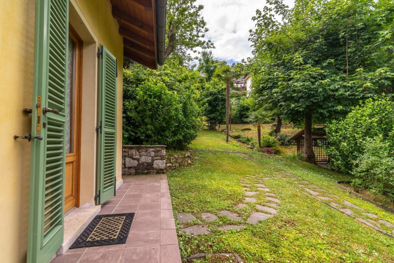 La Dependance Immersa Nel Parco Della Villa Isabella Στρέσα Εξωτερικό φωτογραφία